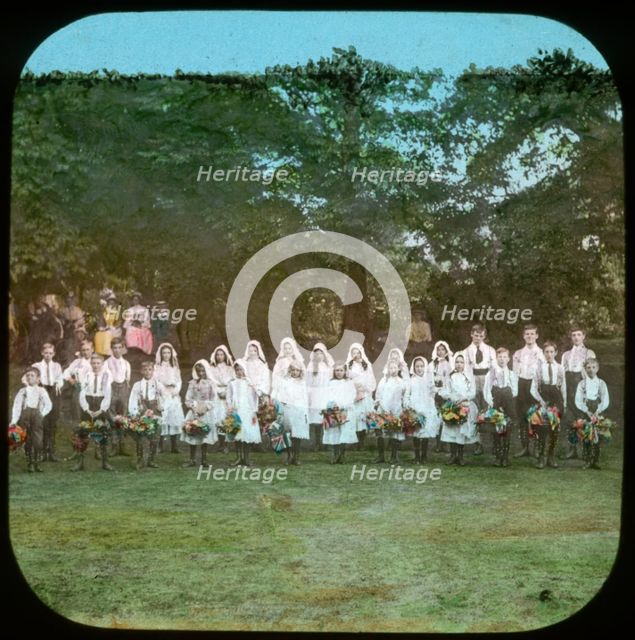 Strawberry Fair, Iffley, Oxford, Oxfordshire, 1908. Artist: Henry Taunt.