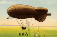 Streamlined barrage balloon with basket, 1918, (1932). Creator: Unknown