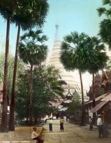 Street leading towards the Shwedagon Pagoda, Rangoon, Burma, late 19th or early 20th century