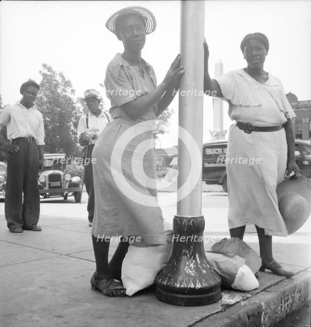 Street scene, Macon, Georgia, 1936. Creator: Dorothea Lange.