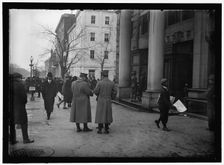 Street Scene, near G Street, Washington, D.C., between 1913 and 1918. Creator: Harris & Ewing