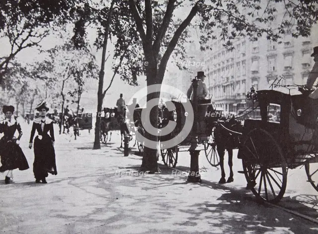 Street scene, New York City, USA, early 1900s. Creator: Unknown.
