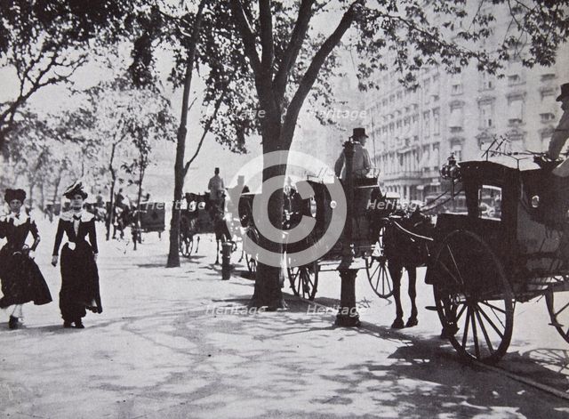 Street scene, New York City, USA, early 1900s. Creator: Unknown.