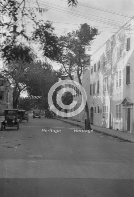 Street scene, New Orleans or Charleston, South Carolina, between 1920 and 1926. Creator: Arnold Genthe.