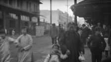 Street scene, Chinatown, San Francisco, between 1896 and 1906. Creator: Arnold Genthe