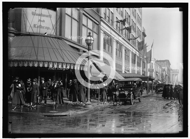 Street scene, Woodward & Lothrop, 11th and F Streets, NW, Washington, D.C, between 1913 and 1918. Creator: Harris & Ewing.