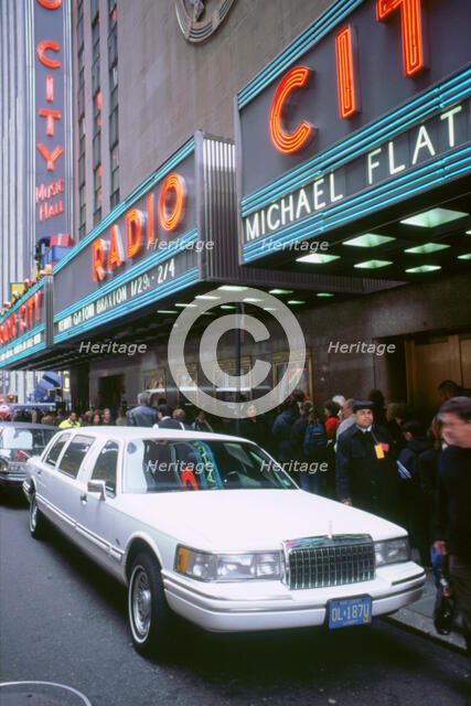 Stretch Limousine in New York. Artist: Unknown.