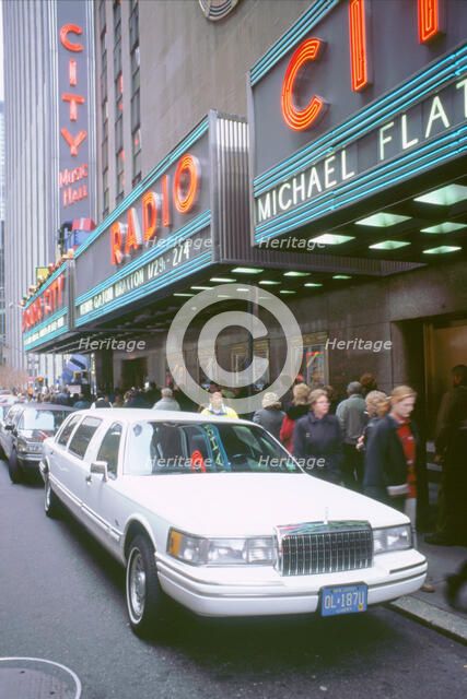 Stretch Limousine in New York. Artist: Unknown.