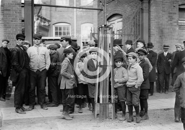 Strike Committee at Mill Gate, Passaic, between c1910 and c1915. Creator: Bain News Service.