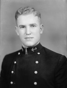 Strong Boozer, Midshipman - Portrait, 1933. Creator: Harris & Ewing