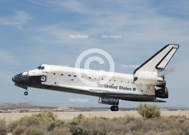 STS-117 landing, USA, June 22, 2007.  Creator: Carla Thomas.