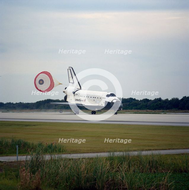 STS-74 landing, Florida, USA, November 20, 1995.  Creator: NASA.
