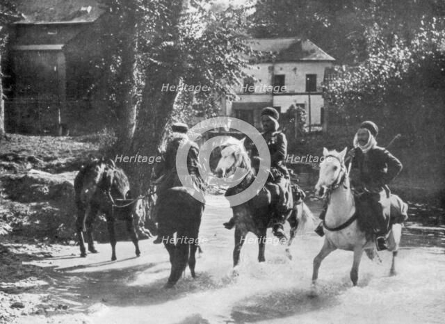 Sudanese cavalry, France, 1915. Artist: Unknown
