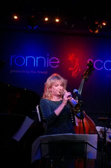 Sue Richardson, Ronnie Scott's, Soho, London, 5th June 2016. Artist: Brian O'Connor