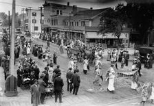 Suffrage pageant [L.I.], 1913. Creator: Bain News Service
