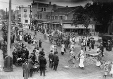 Suffrage pageant [L.I.], 1913. Creator: Bain News Service