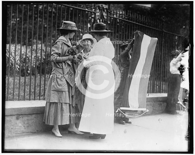 Suffragette, between 1910 and 1920. Creator: Harris & Ewing.