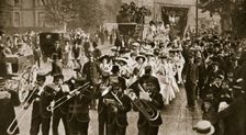 Suffragette martyrs released from prison, 1908. Creator: Central News