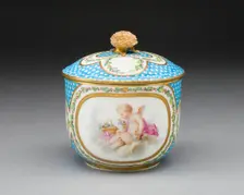 Sugar Bowl (from a tea service), Sèvres, 1770. Creators: Sèvres Porcelain Manufactory, Jacques Fontaine