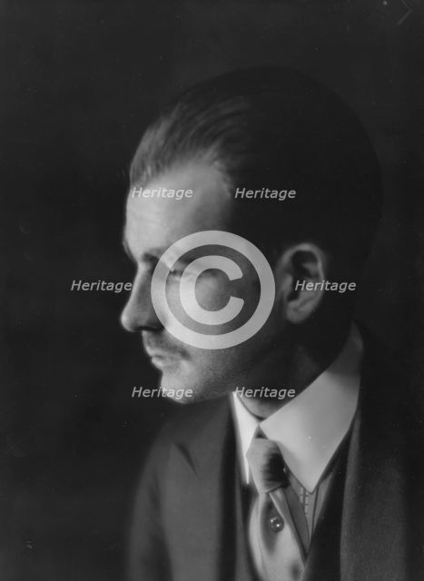 Sullivan, Noel, Mr., portrait photograph, 1915. Creator: Arnold Genthe.