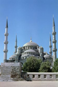 Sultan Ahmed Mosque, (Blue Mosque), north elevation, Istanbul, Turkey