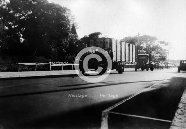 Sunbeam 1000hp World Land speed record attempt at Daytona 1927 Artist: Unknown.