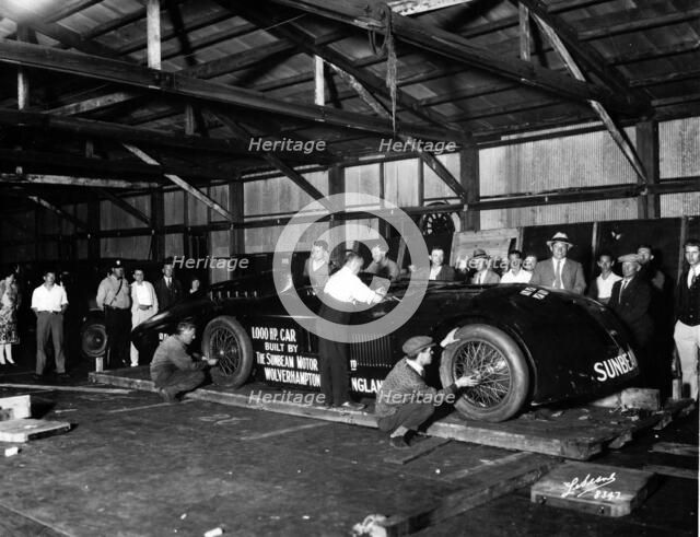 Sunbeam 1000hp World Land speed record attempt at Daytona 1927 Artist: Unknown.