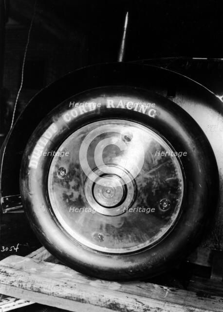 Sunbeam 1000hp World Land speed record attempt at Daytona 1927 Artist: Unknown.