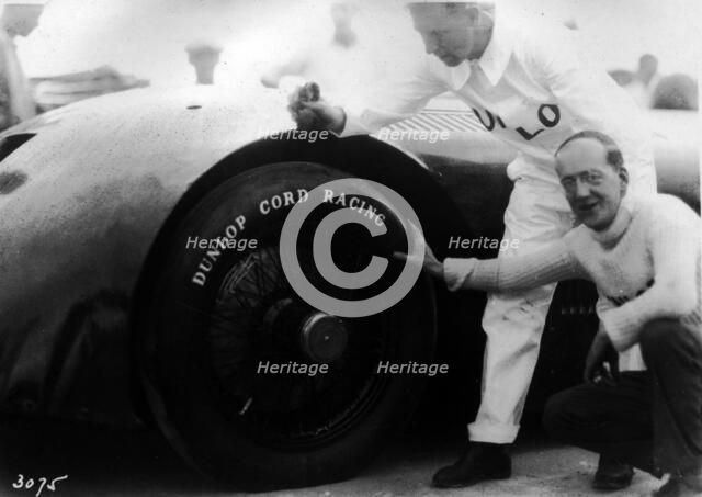 Sunbeam 1000hp World Land speed record attempt at Daytona 1927 Artist: Unknown.