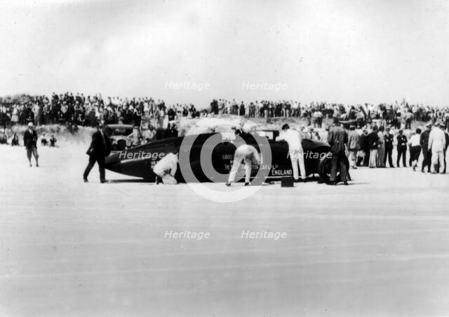 Sunbeam 1000hp World Land speed record attempt at Daytona 1927 Artist: Unknown.
