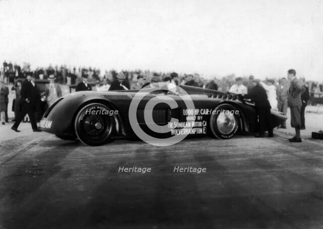 Sunbeam 1000hp World Land speed record attempt at Daytona 1927 Artist: Unknown.
