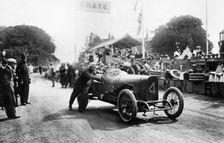 Sunbeam, Kenelm Lee Guinness, 1914 Isle of Man Tourist Trophy. Creator: Unknown