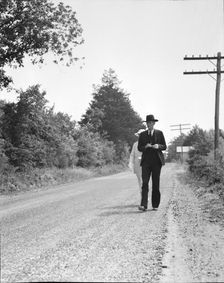 Sunday morning in Tennessee, 1936. Creator: Dorothea Lange
