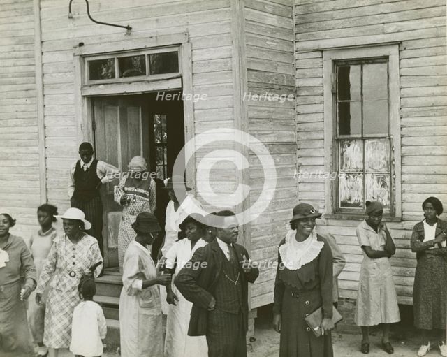 Sunday in Little Rock, Ark., 1935. Creators: Farm Security Administration, Ben Shahn.