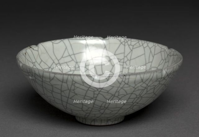 Sunflower Bowl: Guan ware, Southern Song dynasty (1127-1279). Creator: Unknown.