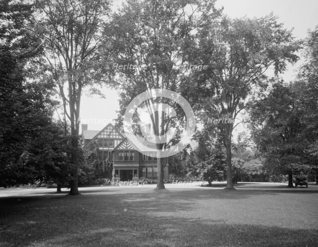 Sunnyridge, home of Winthrop Folsom, Lenox, Mass., c.between 1910 and 1920. Creator: Unknown.