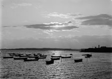 Sunset off Fort McHenry, Baltimore, Md., c1906. Creator: Unknown