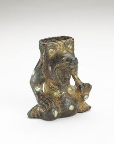 Support in the form of a bear, Han dynasty, 206 BCE-220 CE. Creator: Unknown