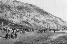 'Sur la Cote Albanaise, a Saint-Jean-De-Medua; troupes serbes sur la plage. 1916. Creator: Samson Tchernoff