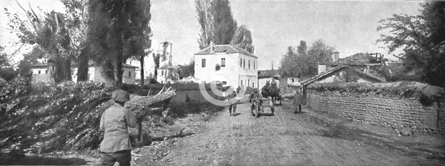 'Sur la route de Monastir ; le village de Verbeni, qui fut sous le feu des artilleries bulgare et fr Creator: Unknown.