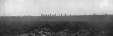 Sur le front occidental: la prise de la Crete de Vimy; Apres avoir brise devant eux la..., 1917. Creator: Unknown