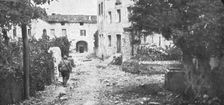 'Sur le front Italien; A Velo d'Astico pendant la bataille 1916 (1924) Creator: Unknown
