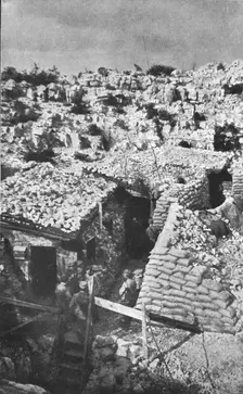 'Sur le front Italien, apres Gorizia ; Abri sur le Tcherni-Hrib, a Ouest du Vallone.;, 1916. Creator: Unknown