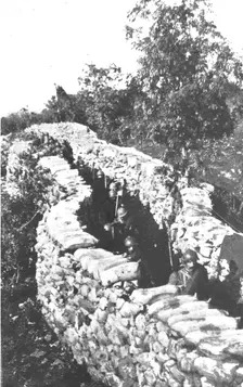 Sur les fronts Italiens du Carso et du Trentin; dans le Carso: un boyau pres d'Oppacchiasella 1916 Creator: Unknown