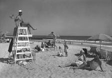 Surf Club, Atlantic Beach, Long Island, New York, 1947. Creator: Gottscho-Schleisner, Inc