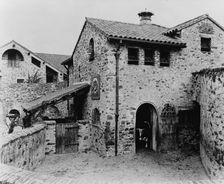 "Surprise Valley Farm," Arthur Curtiss James property, Beacon Hill Road, Newport, Rhode Island, 1917 Creator: Frances Benjamin Johnston