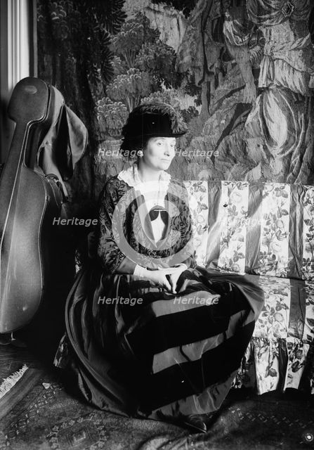 Susan Metcalfe, between c1915 and c1920. Creator: Bain News Service.