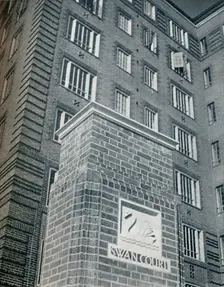 Swan Court, Chelsea 1932