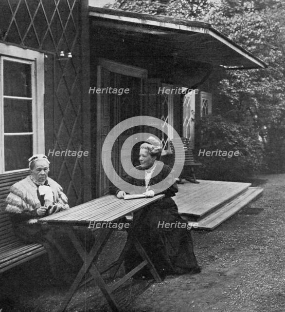 Swedish author Selma Lagerlöf and her mother, Louise, 1909. Artist: Unknown