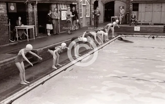 Swimming race, Yearsley Baths, York, Yorkshire, 1956. Artist: Unknown